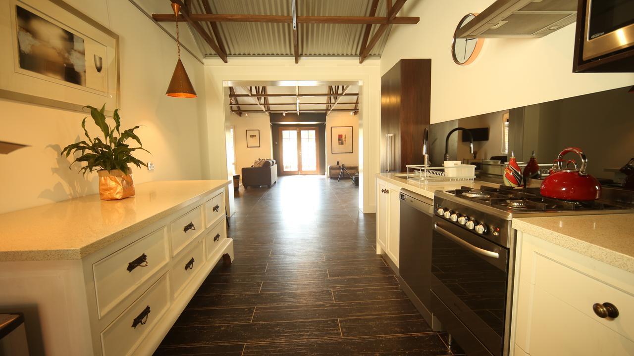 Mintaro Irongate Studio B&B المظهر الخارجي الصورة